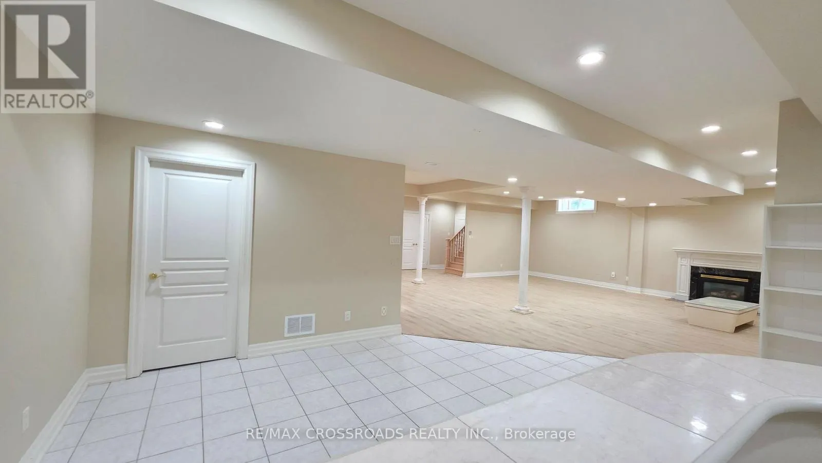 21 BOWAN COURT