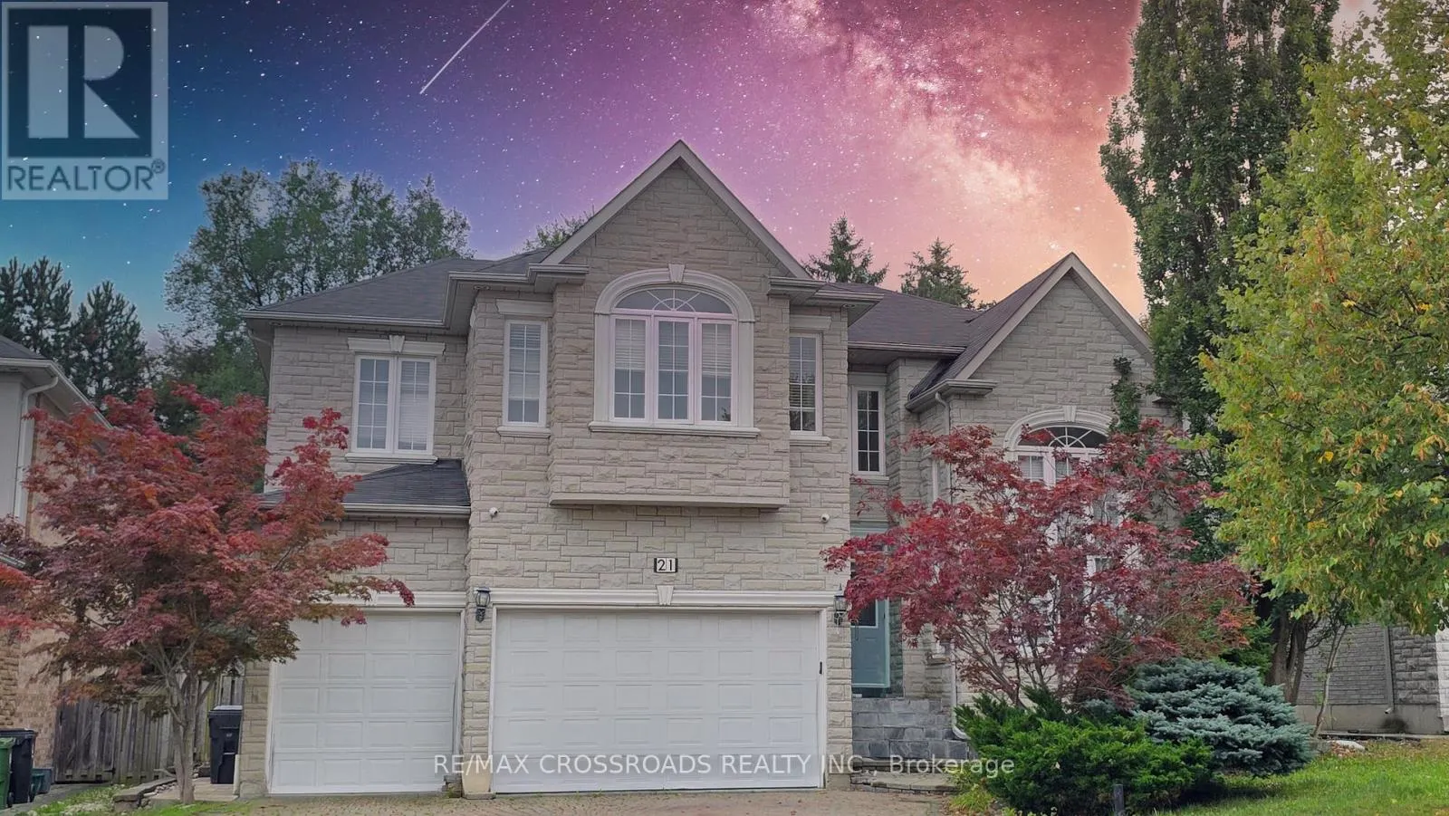 21 BOWAN COURT