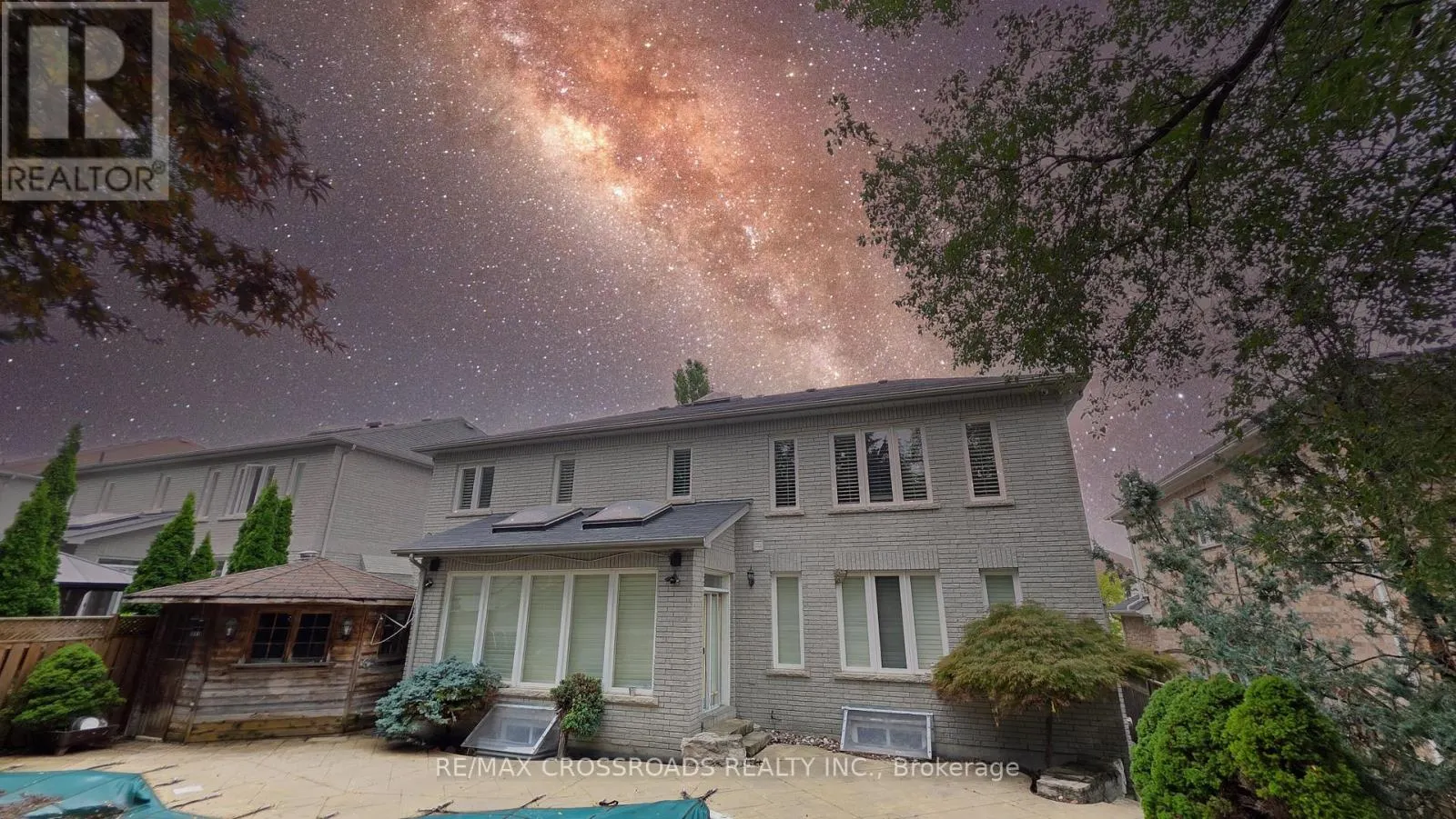 21 BOWAN COURT