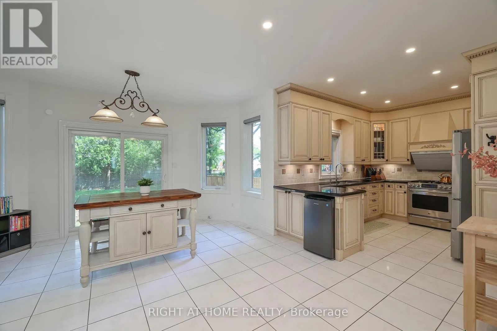 58 YORKVIEW DRIVE