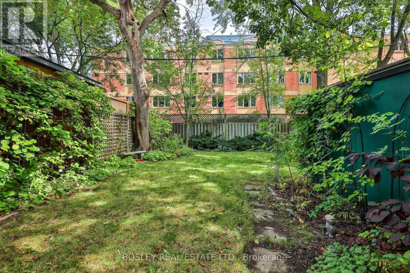 333 SUTHERLAND DRIVE