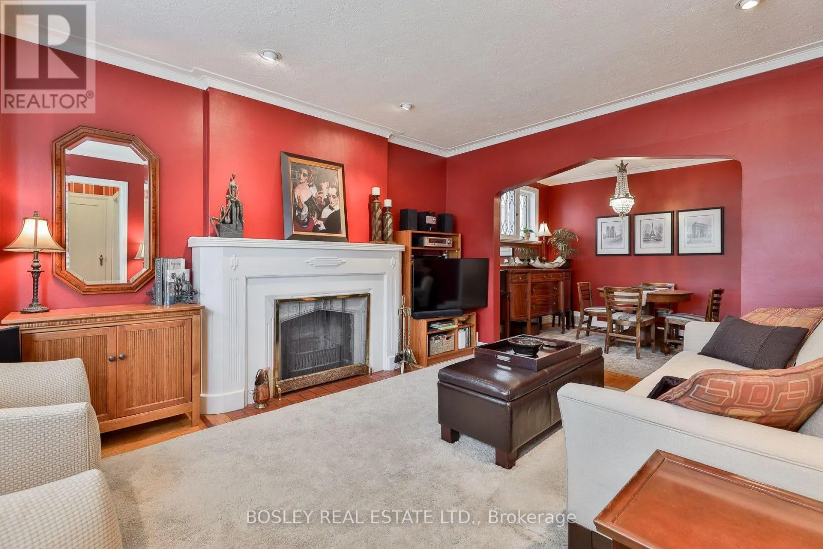 333 SUTHERLAND DRIVE