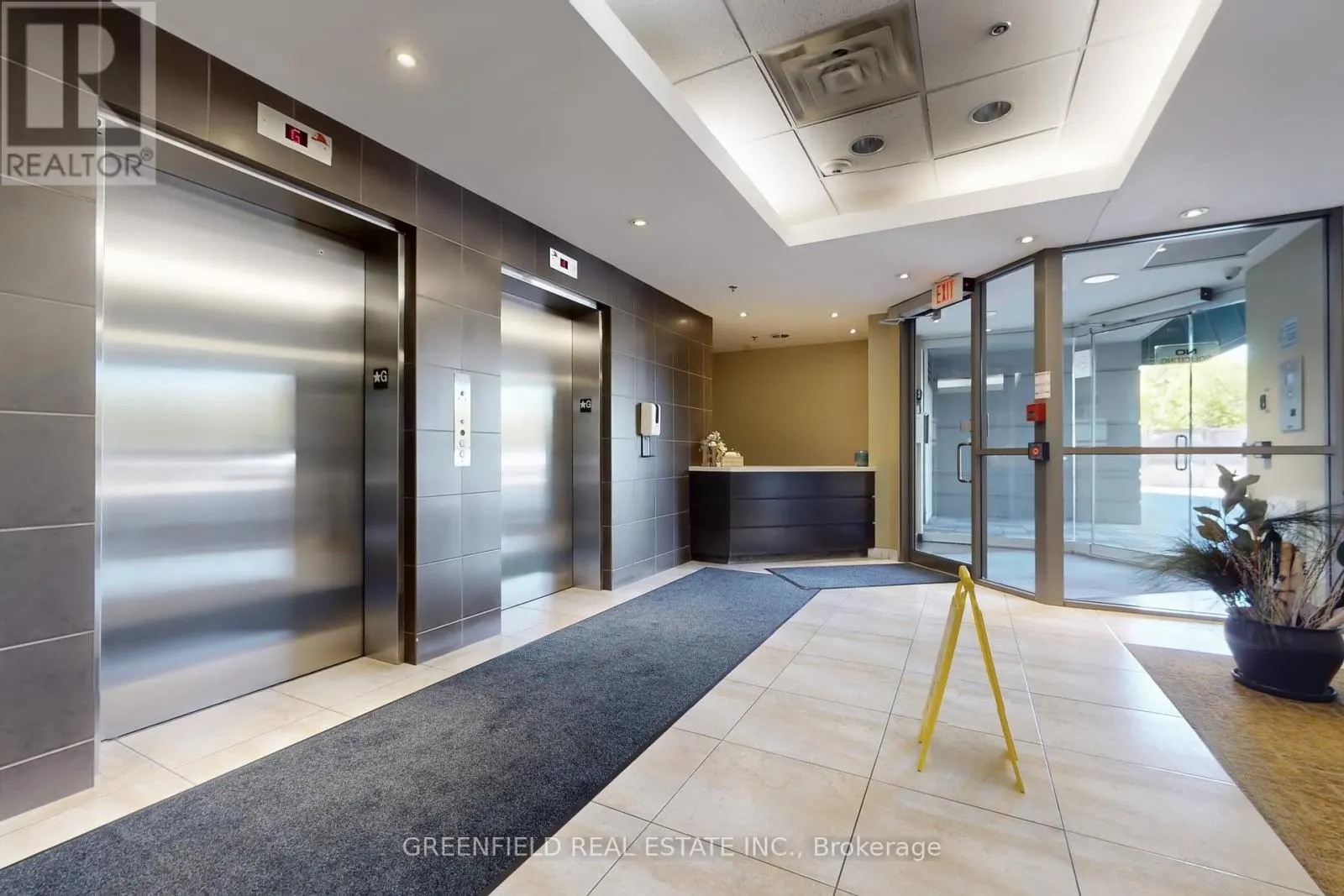 311 - 920 SHEPPARD AVENUE W
