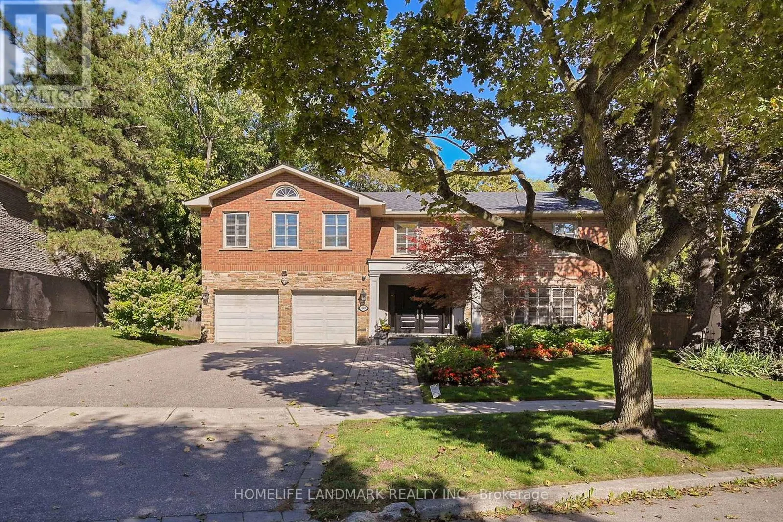 30 BOBWHITE CRESCENT