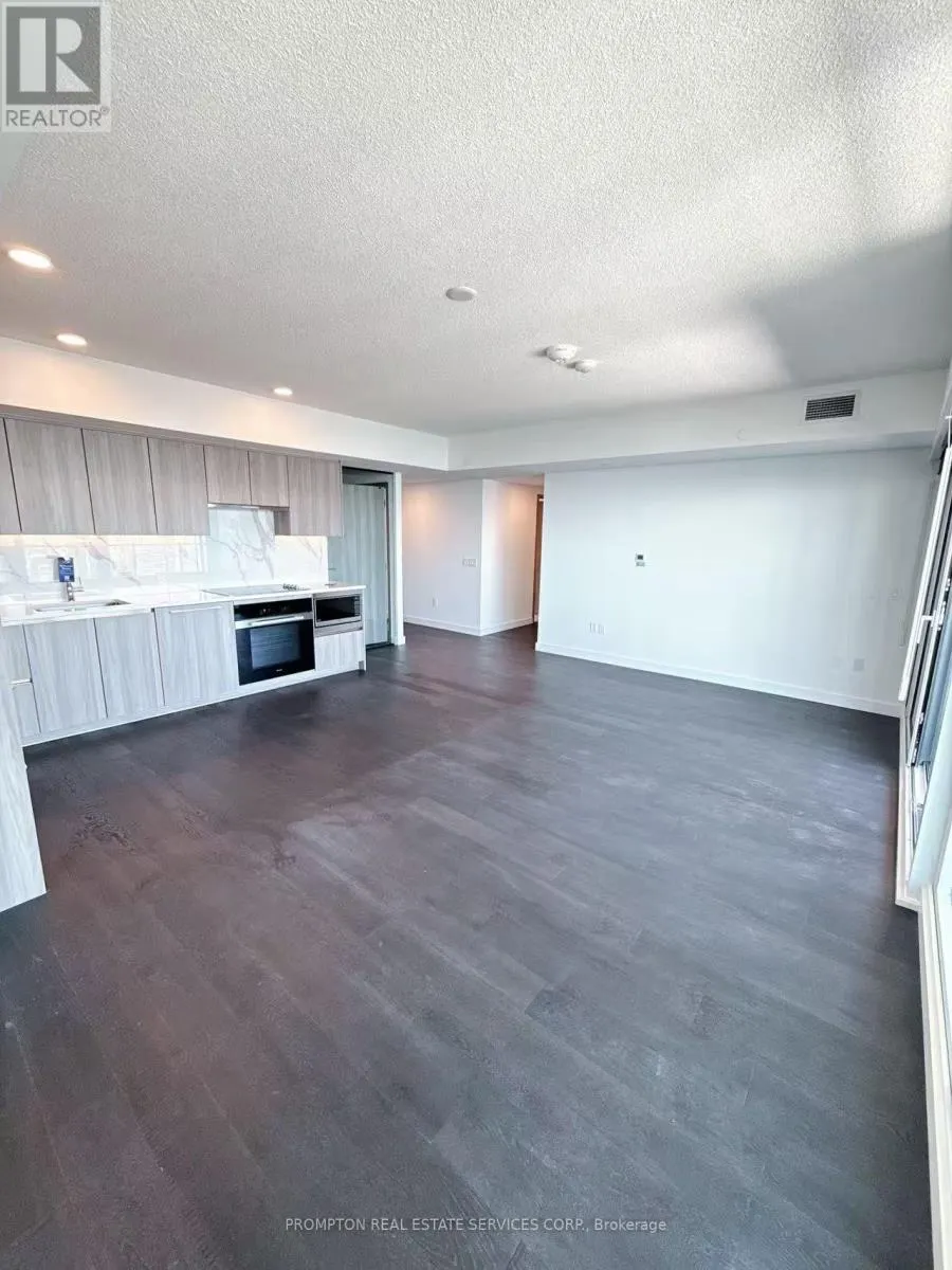 7606 - 3 CONCORD CITYPLACE WAY