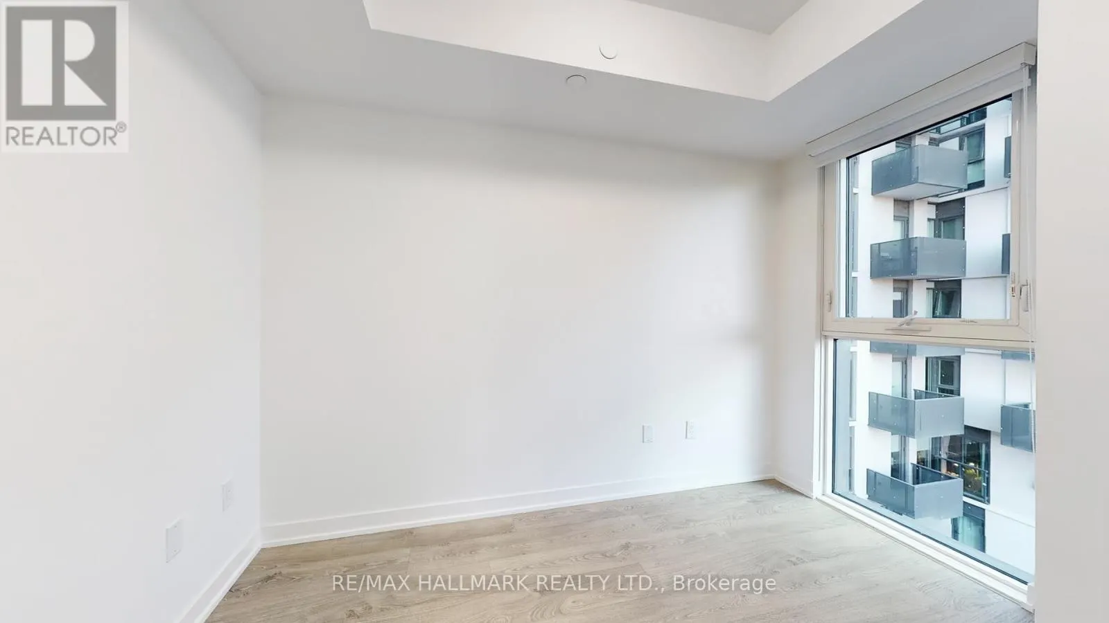 432 - 500 WILSON AVENUE