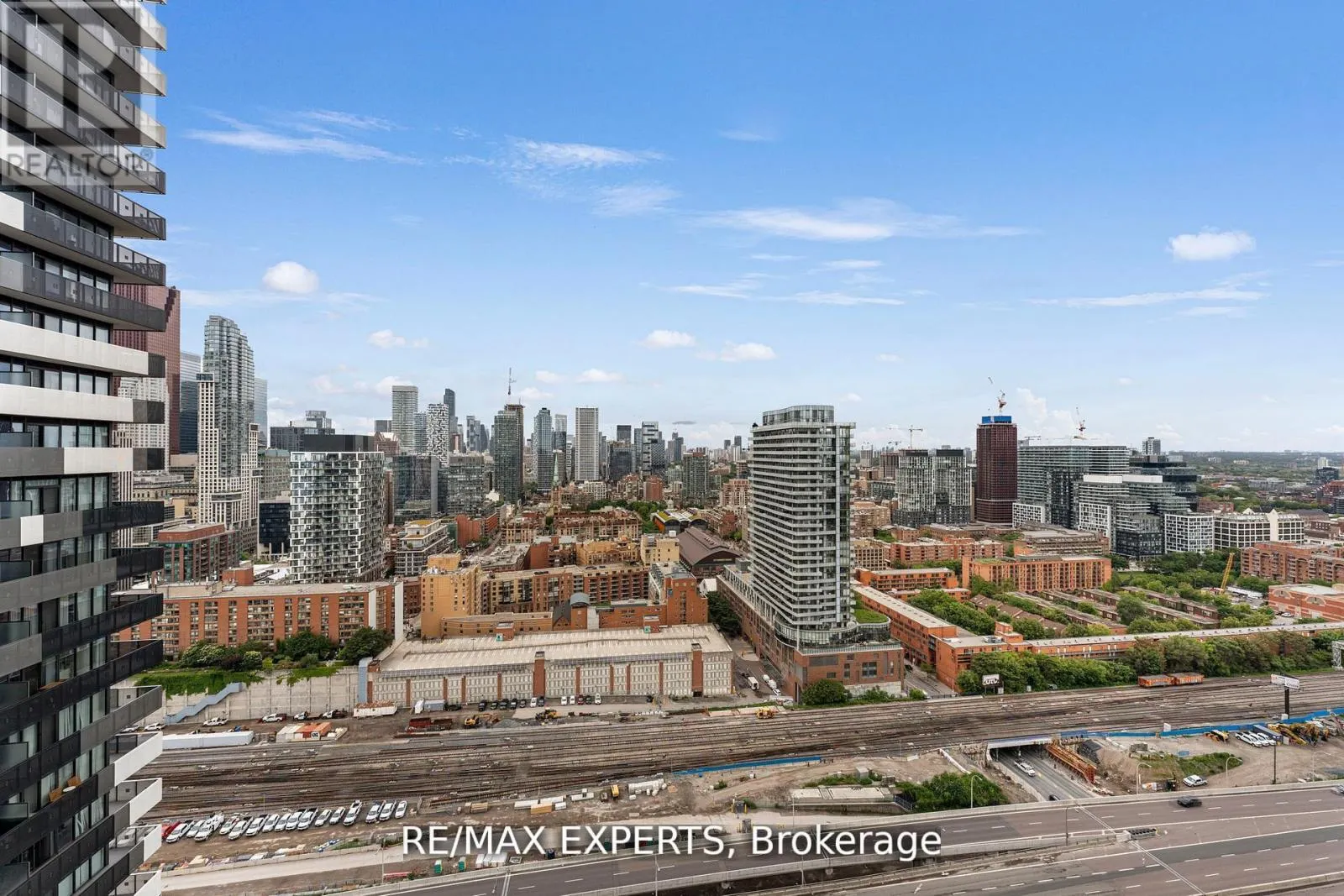 3302 - 138 DOWNES STREET