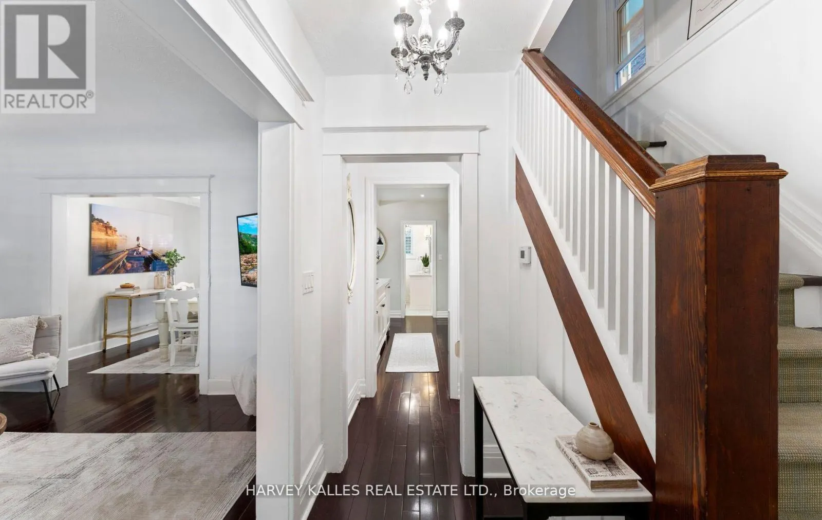 306 WYCHWOOD AVENUE