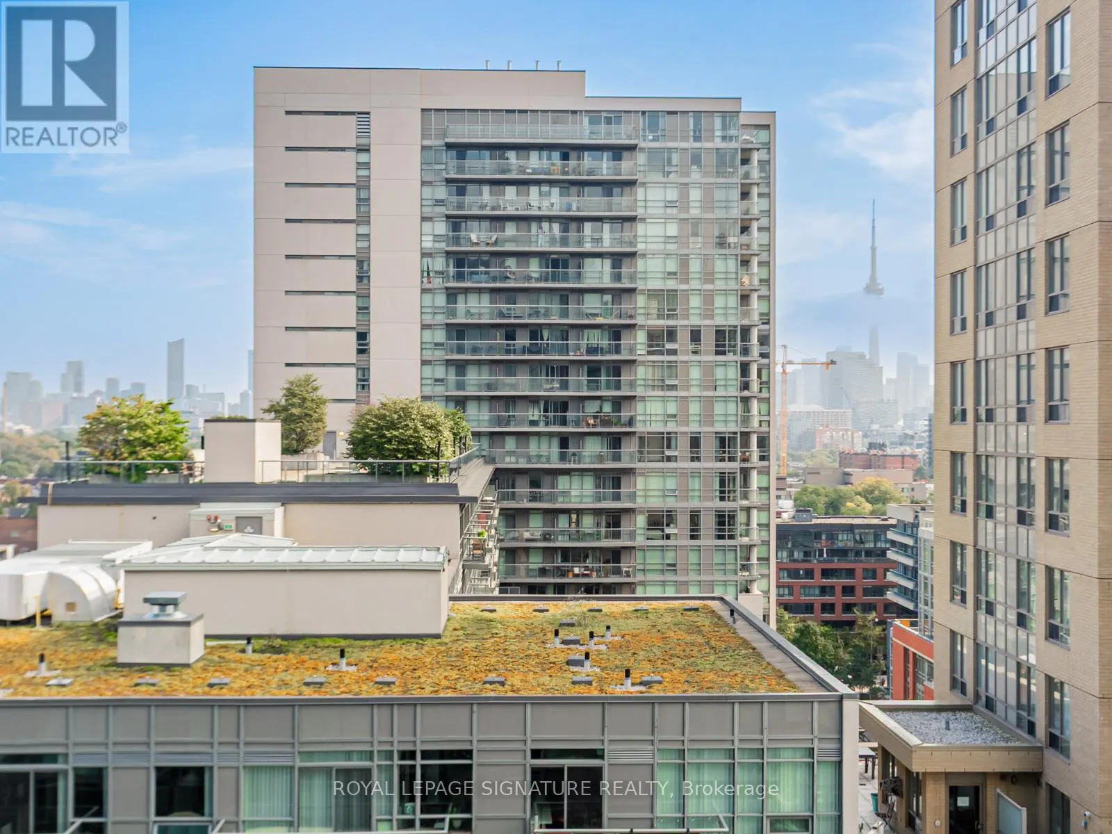 1208 - 1171 QUEEN STREET W