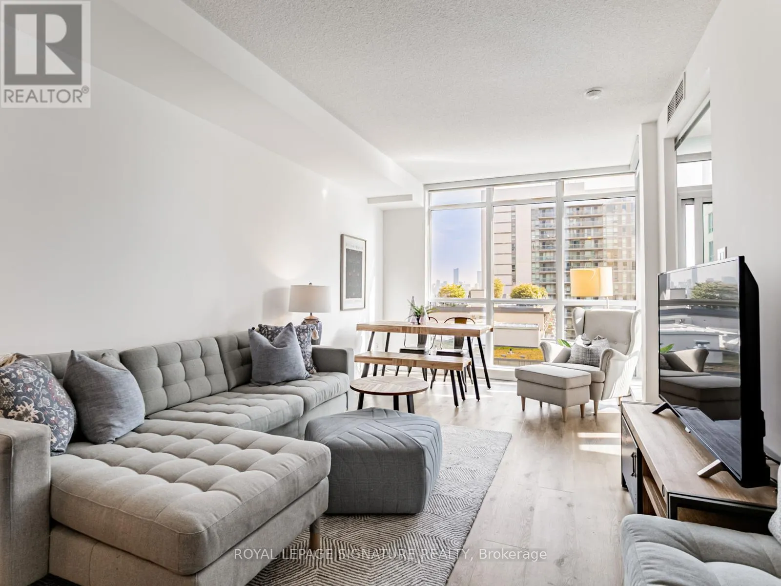 1208 - 1171 QUEEN STREET W