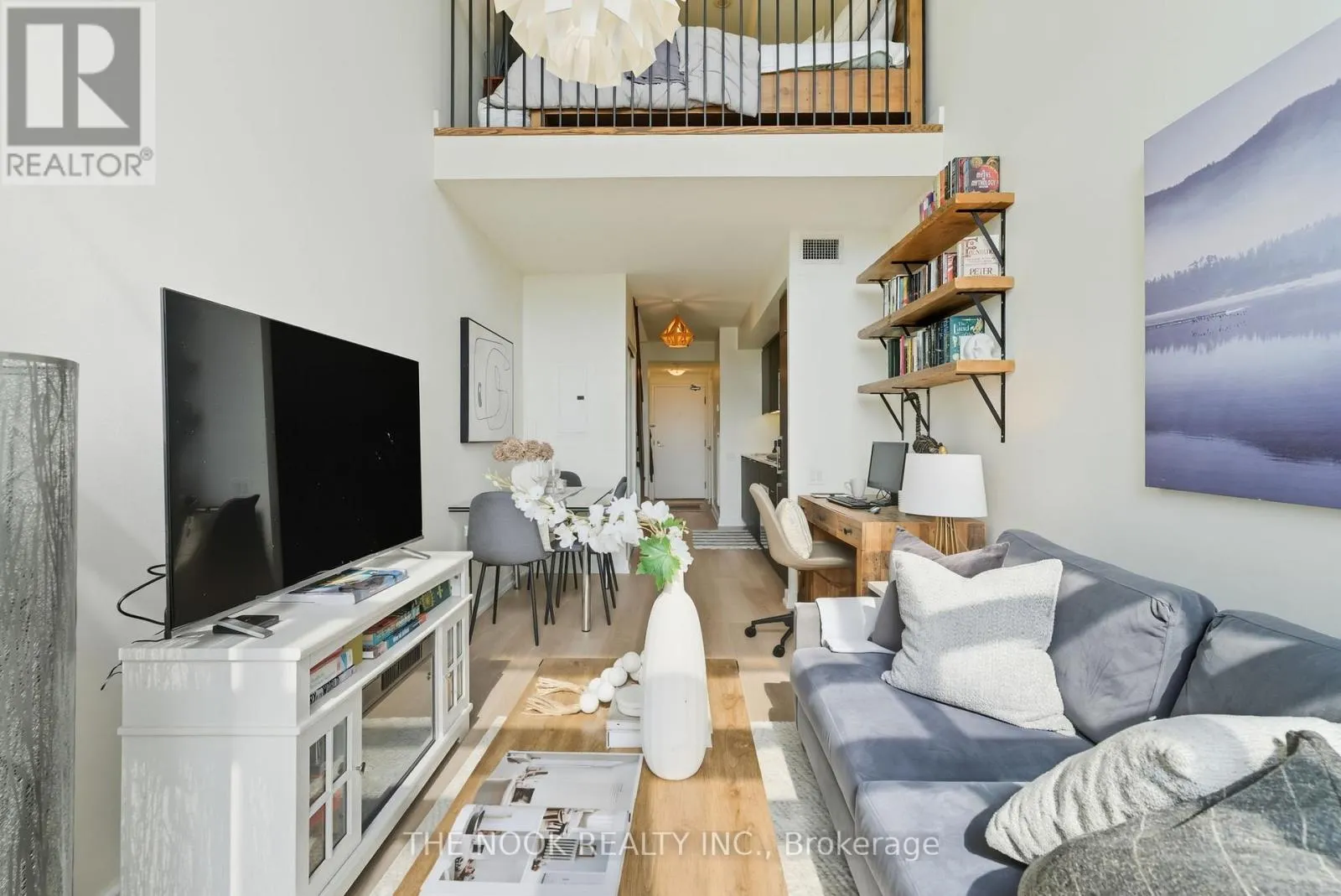 309 - 5 HANNA AVENUE, #309