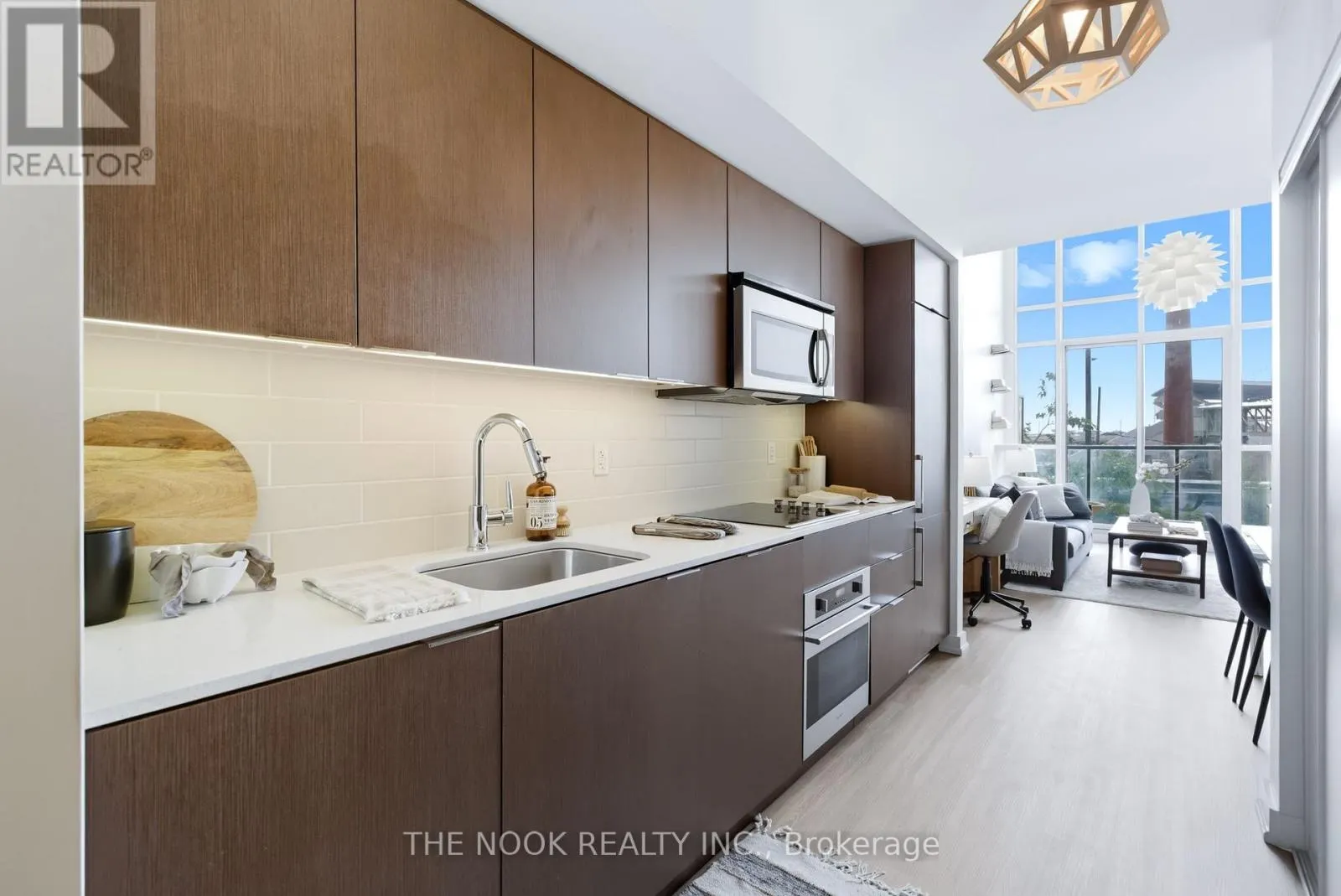 309 - 5 HANNA AVENUE, #309