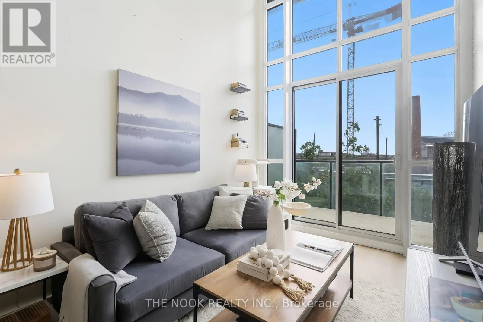 309 - 5 HANNA AVENUE, #309