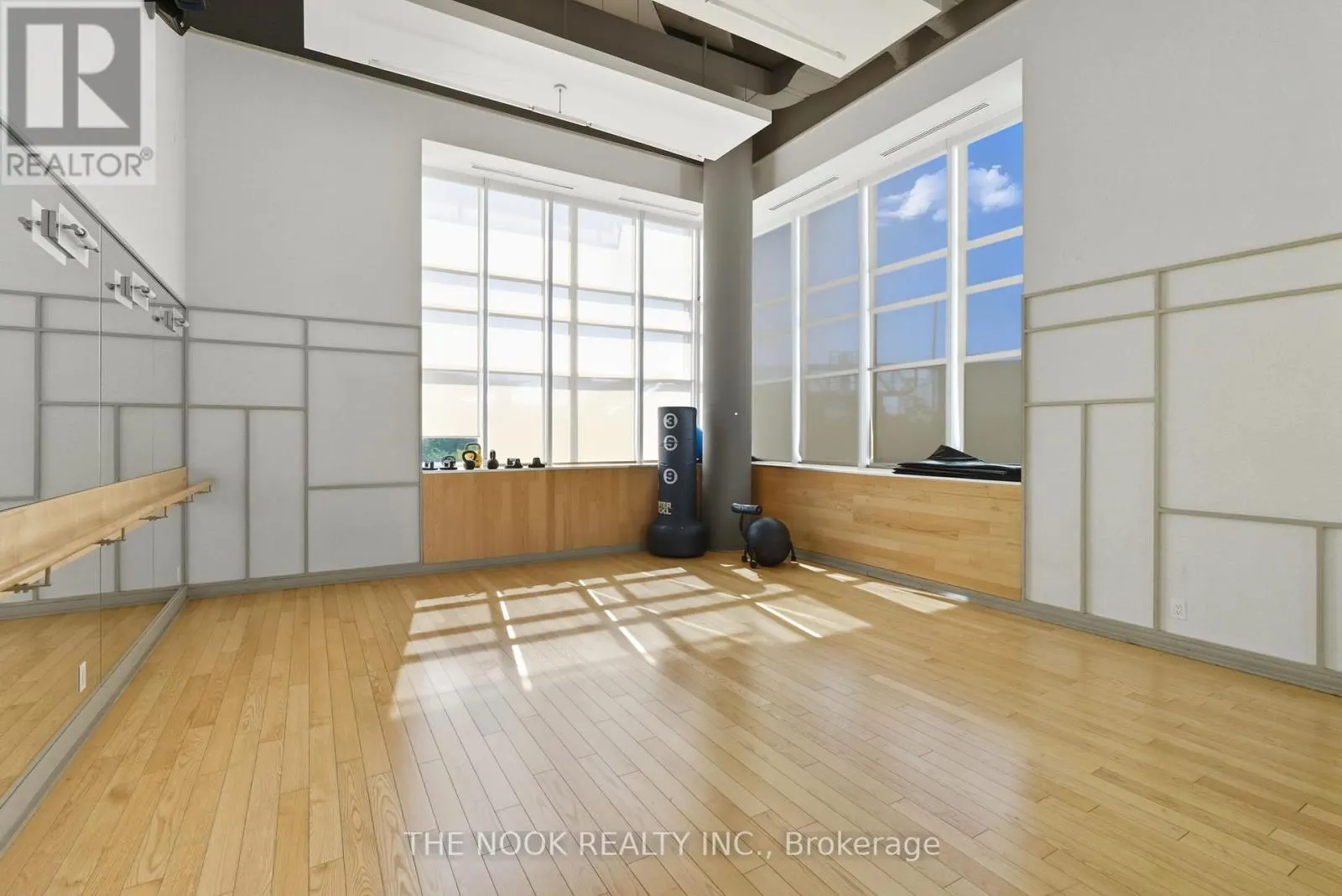 309 - 5 HANNA AVENUE, #309