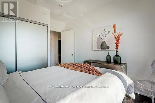 301 - 3 SOUTHVALE DRIVE