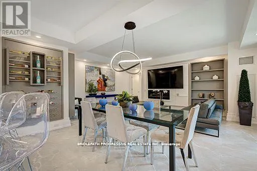 301 - 3 SOUTHVALE DRIVE