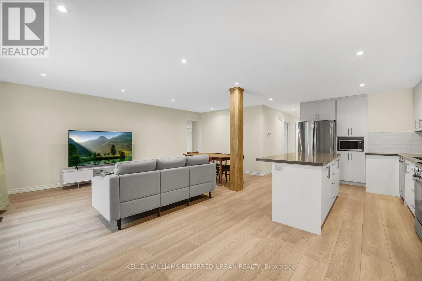 MAIN - 340 BURNETT AVENUE