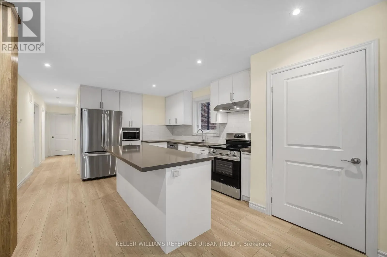 MAIN - 340 BURNETT AVENUE