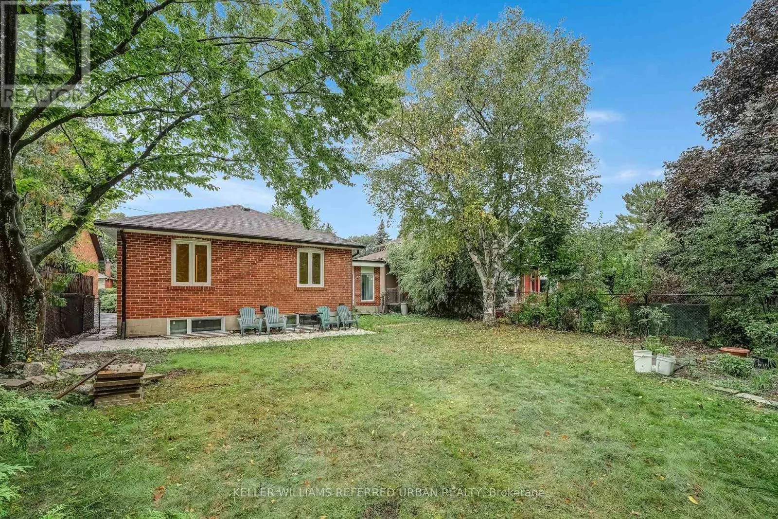 MAIN - 340 BURNETT AVENUE