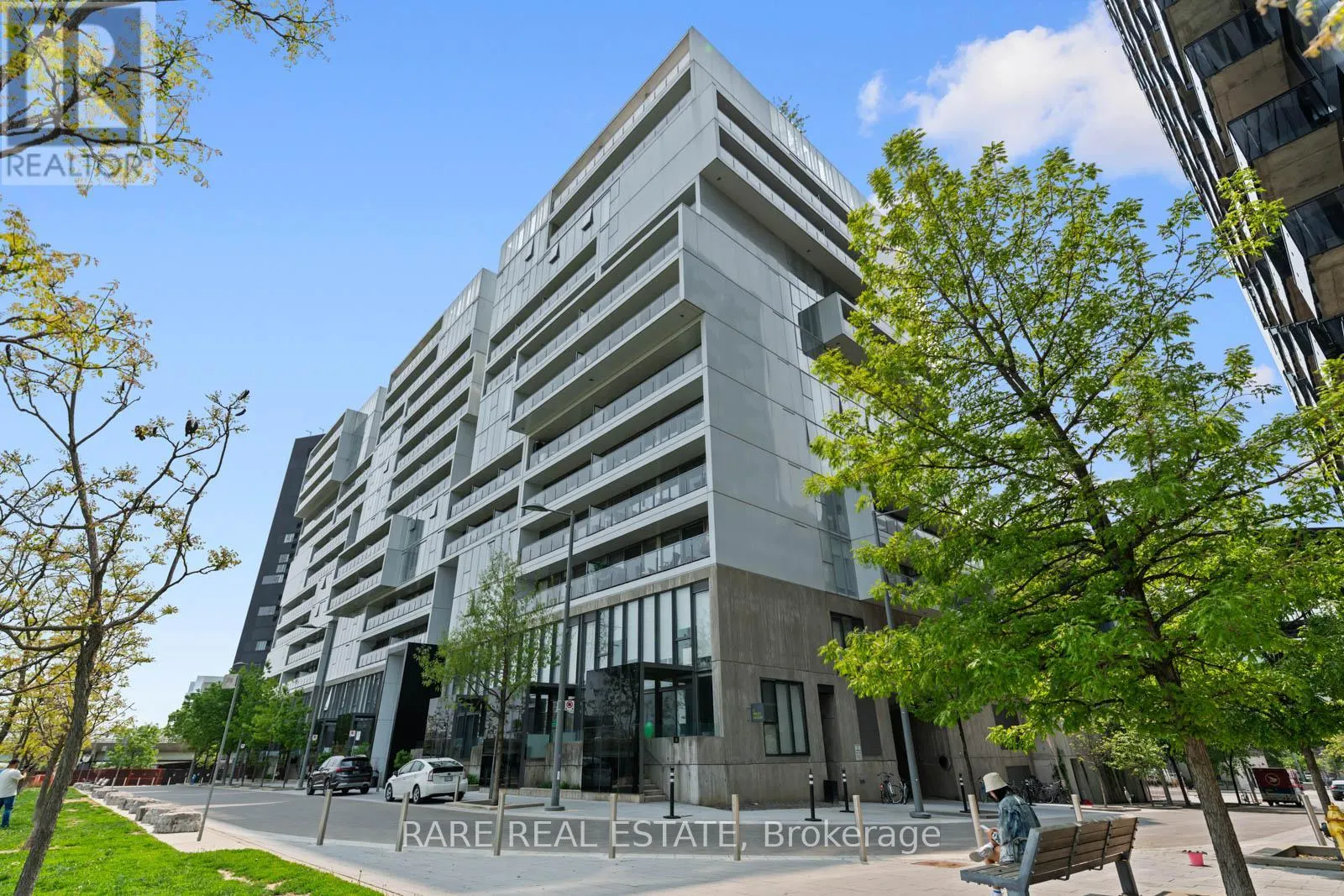 1125 - 32 TROLLEY CRESCENT