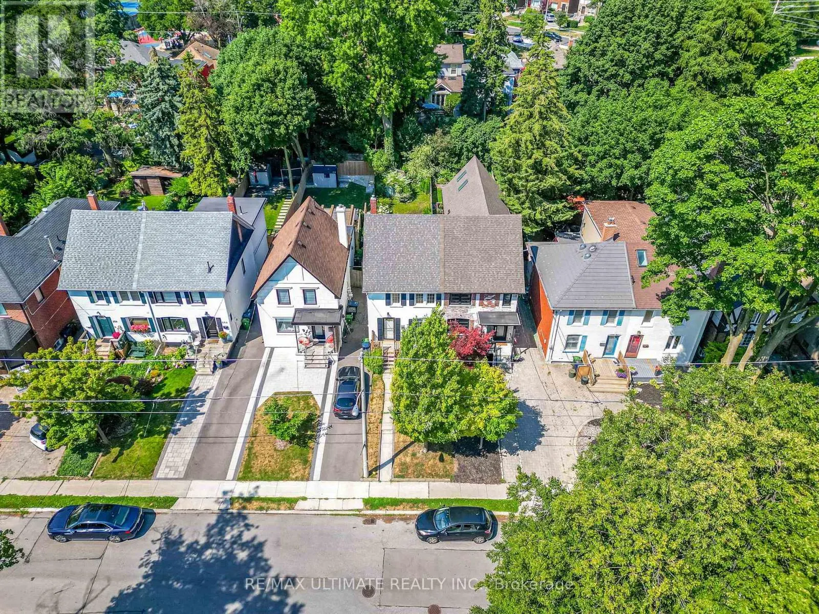 256 AIRDRIE ROAD