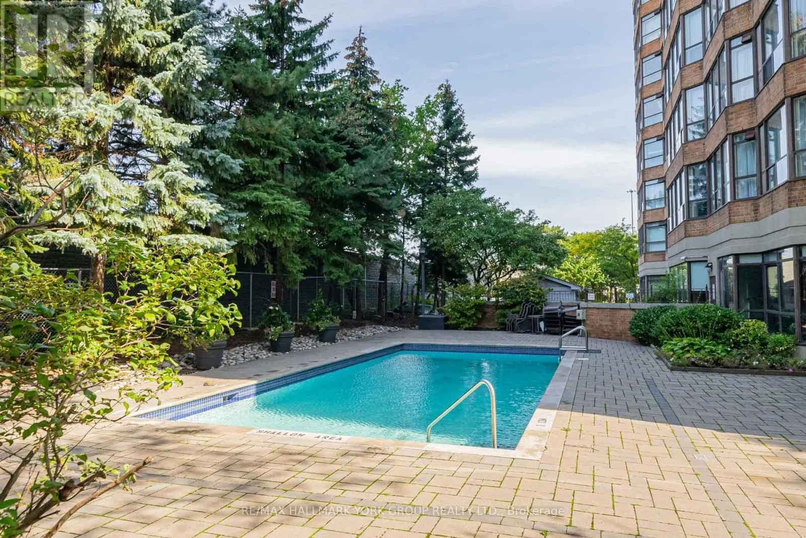 1617 - 268 RIDLEY BOULEVARD