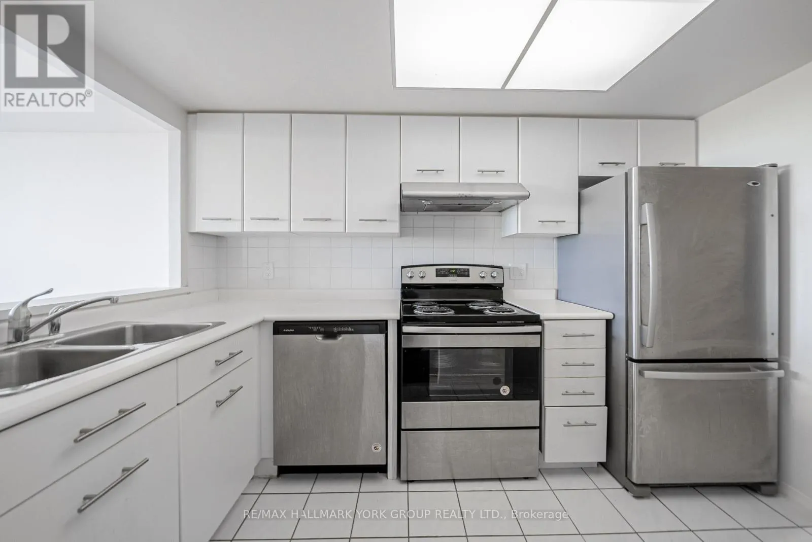 1617 - 268 RIDLEY BOULEVARD