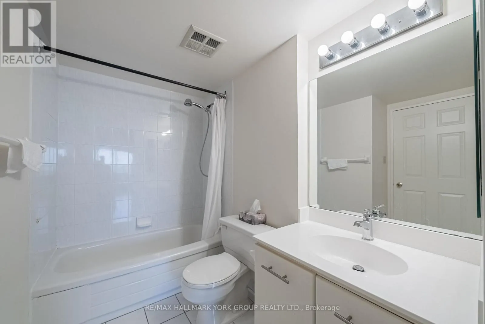 1617 - 268 RIDLEY BOULEVARD