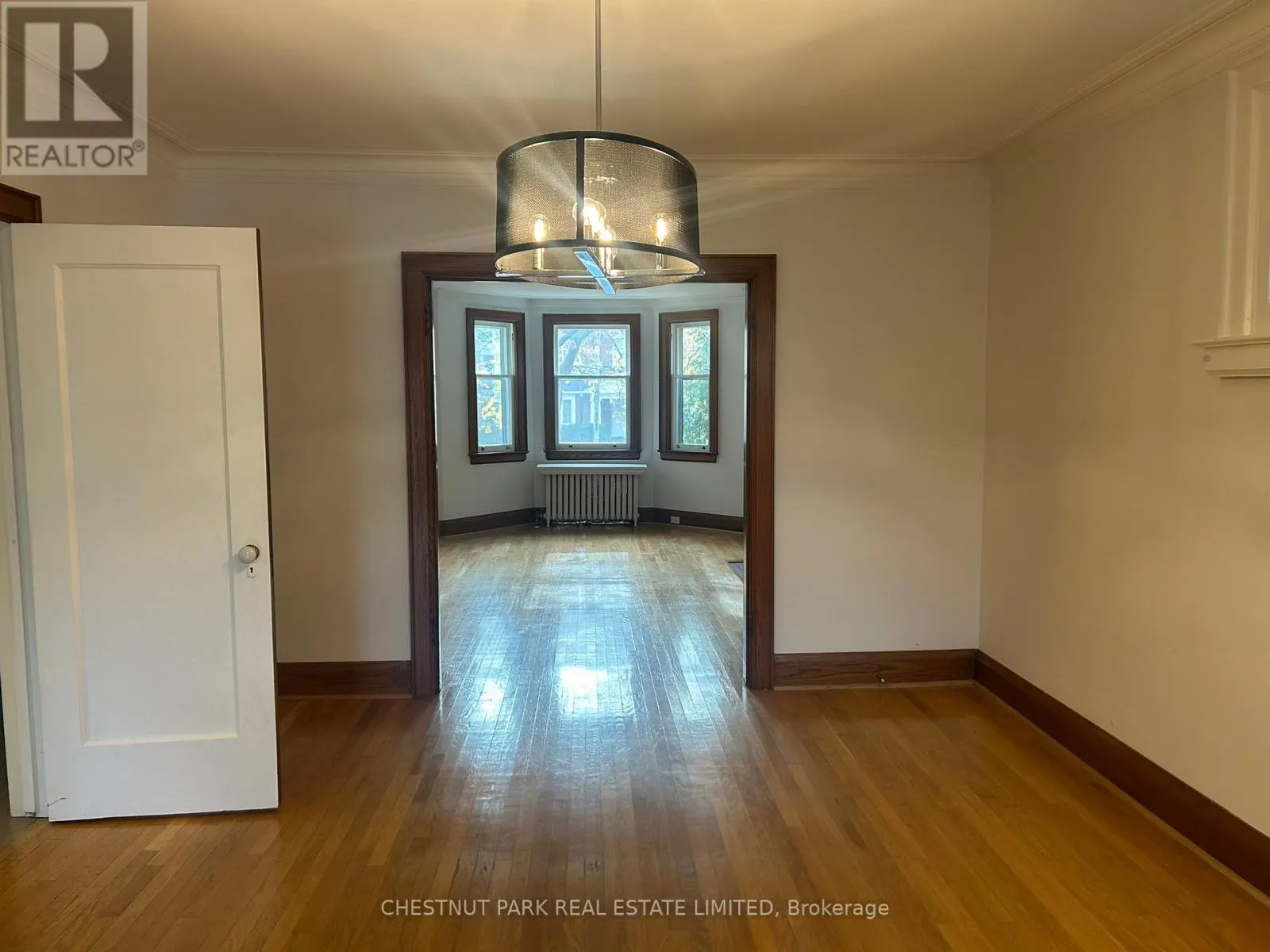 60 HEATH STREET W