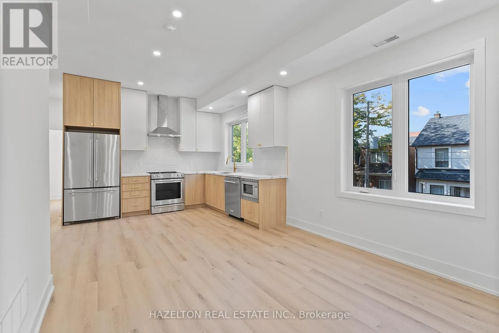 3 - 127 NORTHCOTE AVENUE