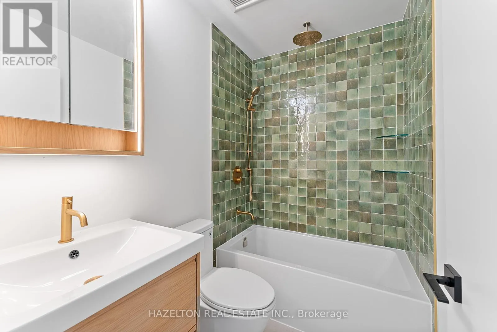 3 - 127 NORTHCOTE AVENUE
