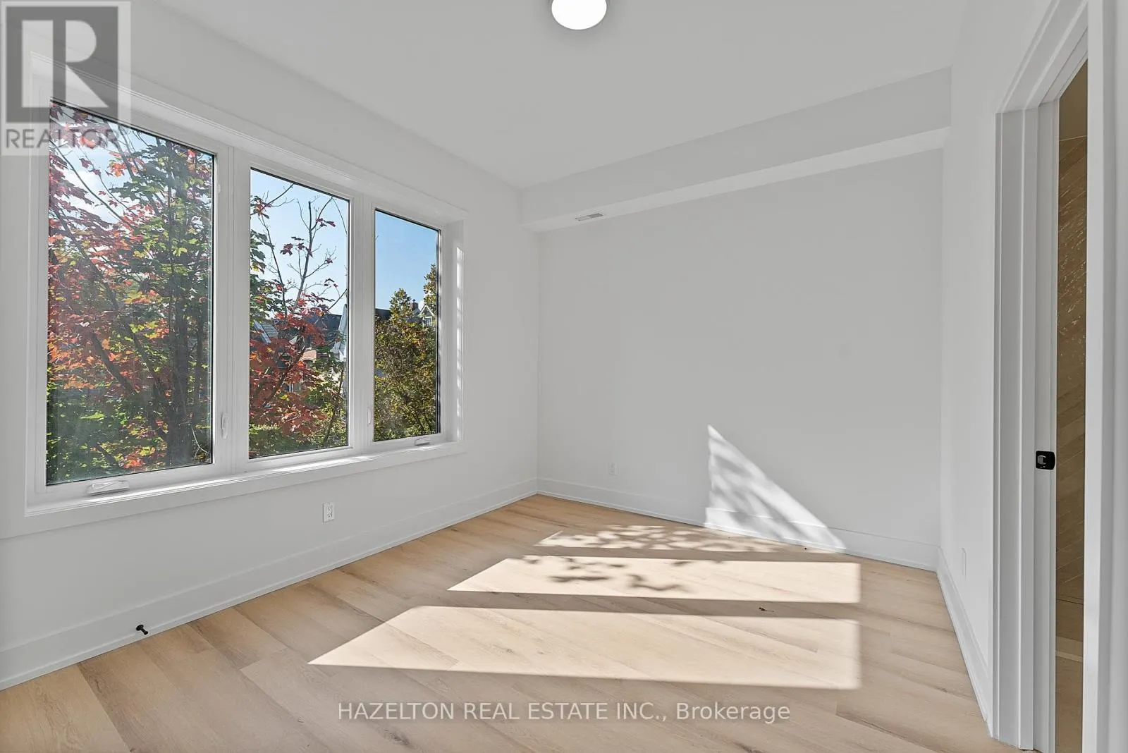 3 - 127 NORTHCOTE AVENUE