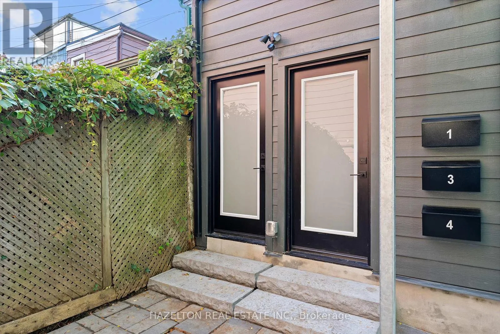 4 - 127 NORTHCOTE AVENUE