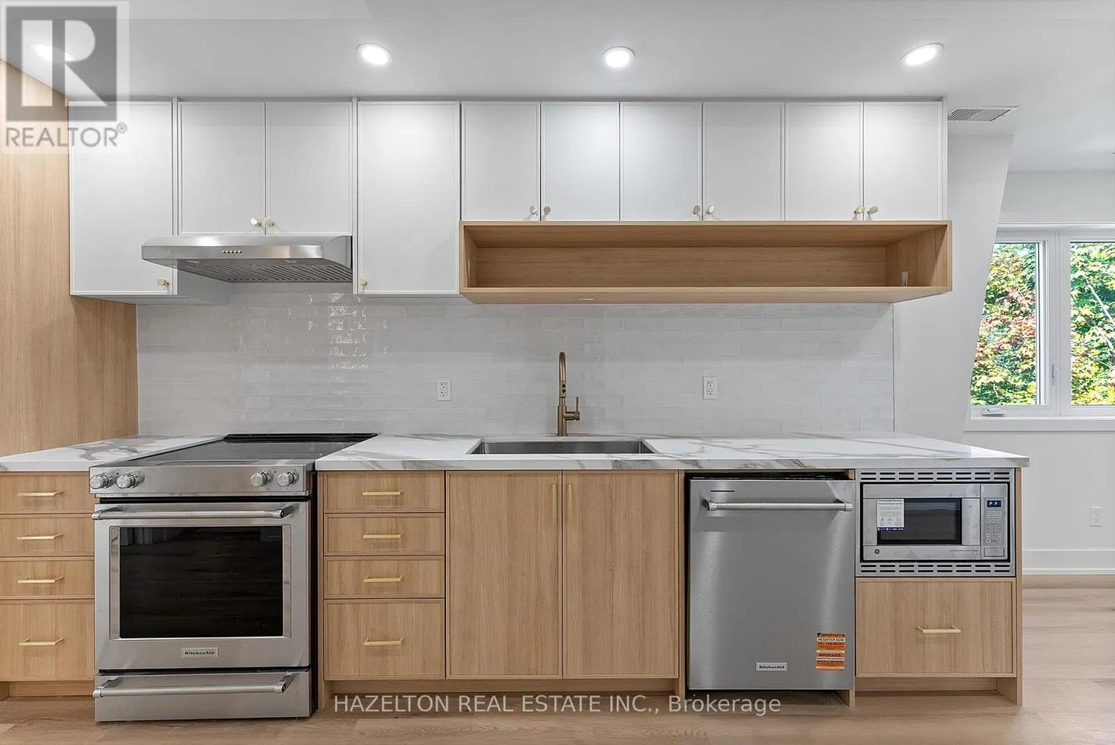 4 - 127 NORTHCOTE AVENUE