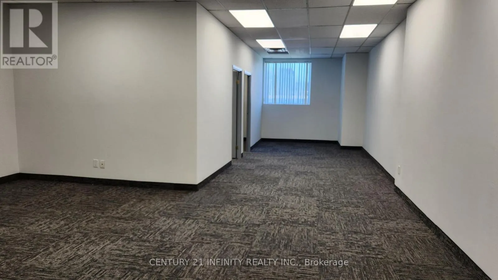 115 - 85 CURLEW DRIVE, #115