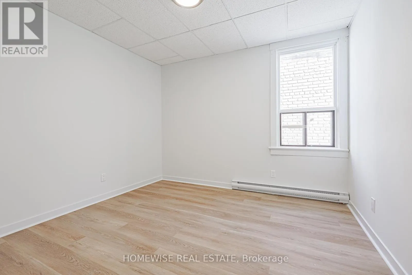 571 ST CLAIR AVENUE W