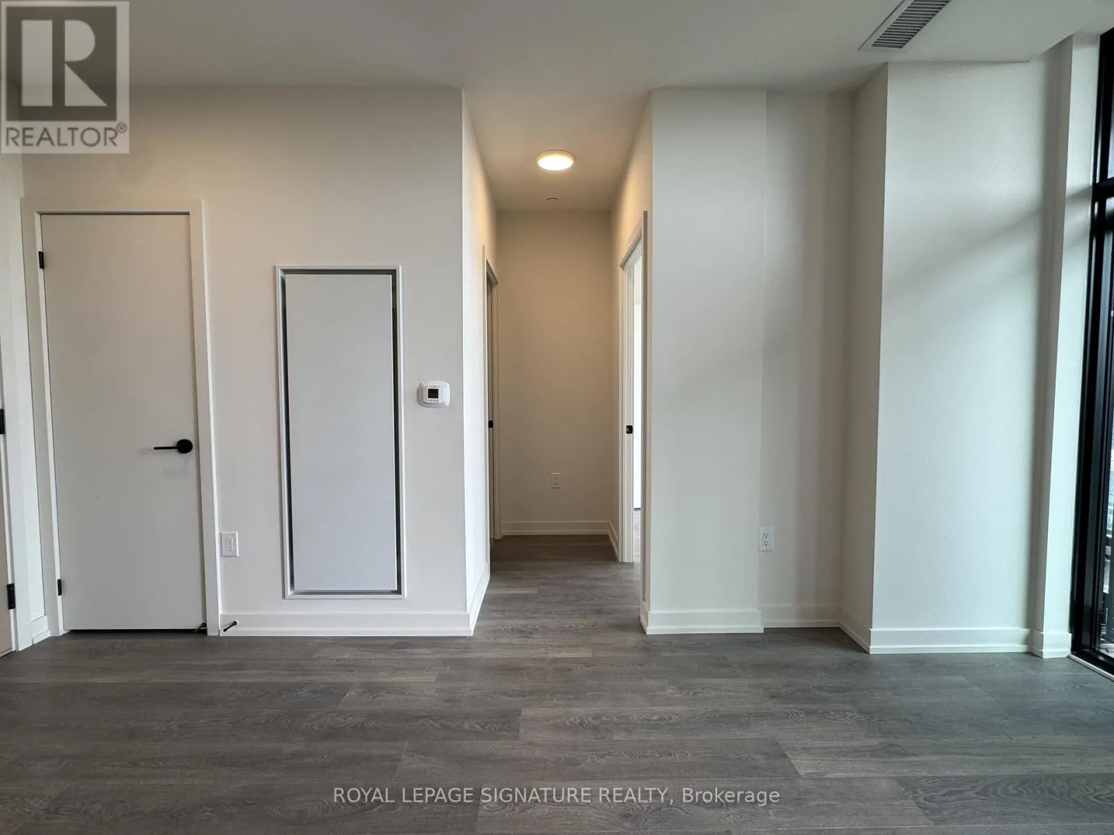 501 - 181 STERLING ROAD