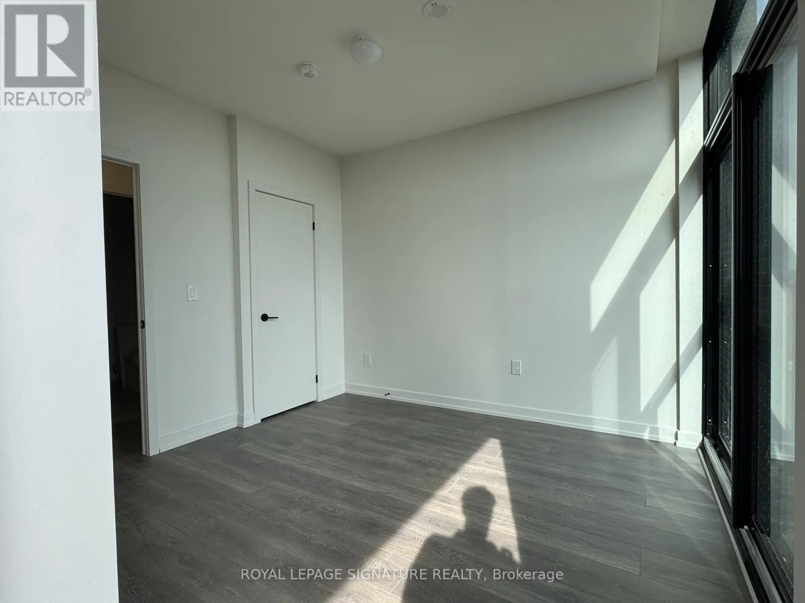 501 - 181 STERLING ROAD