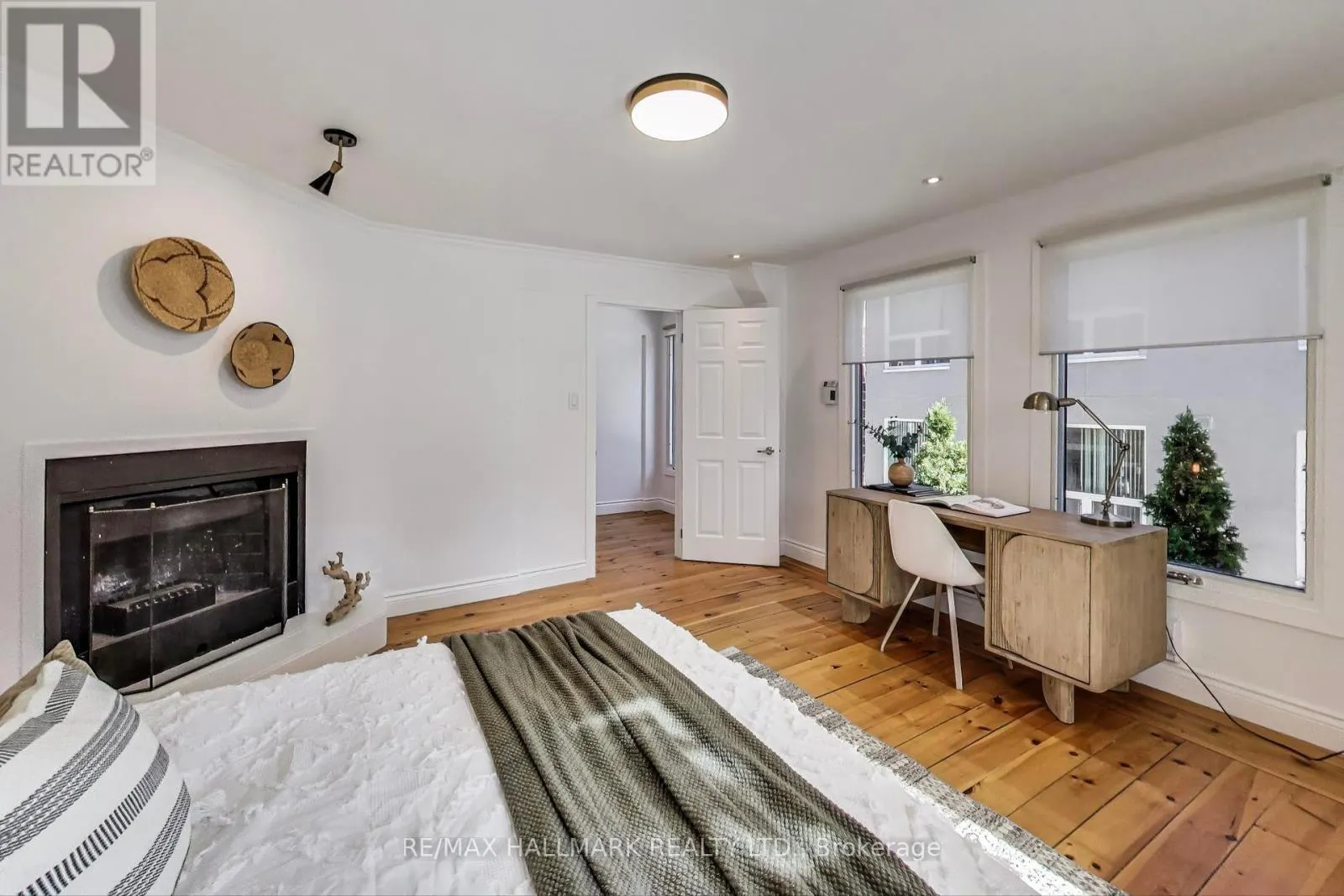 88 POULETT STREET