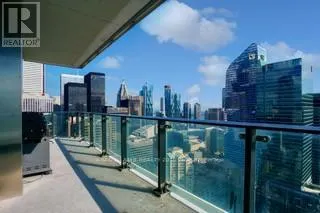 4003 - 224 KING STREET W