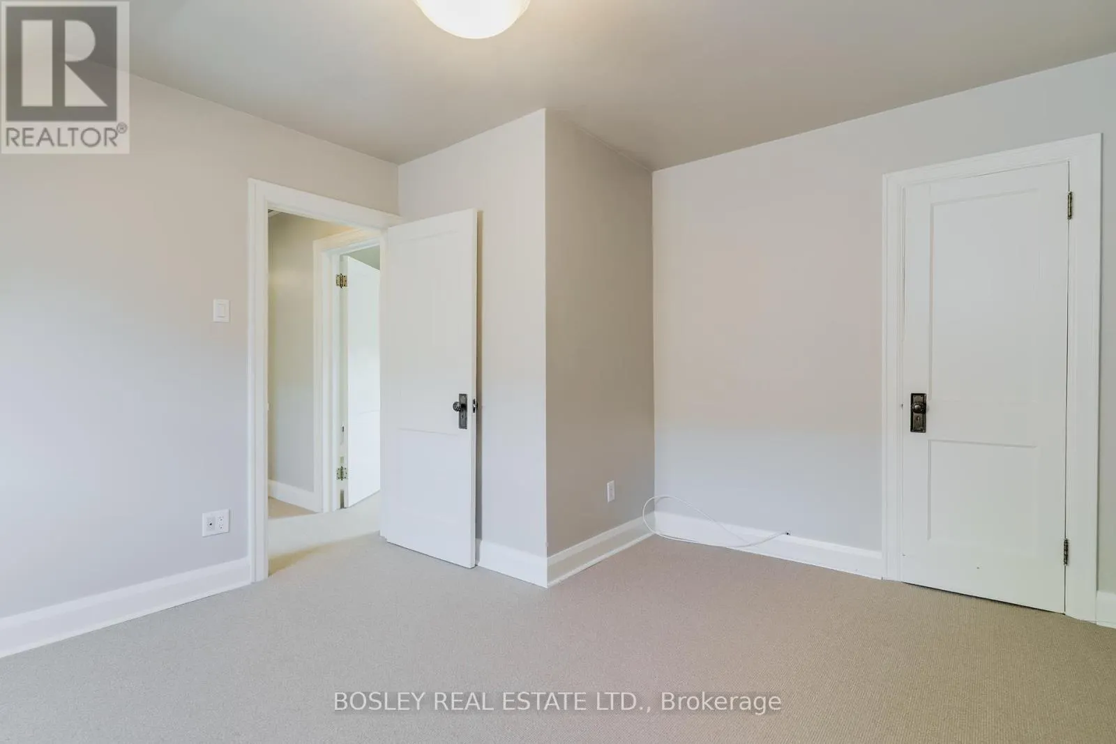 UPPER - 20 COULSON AVENUE