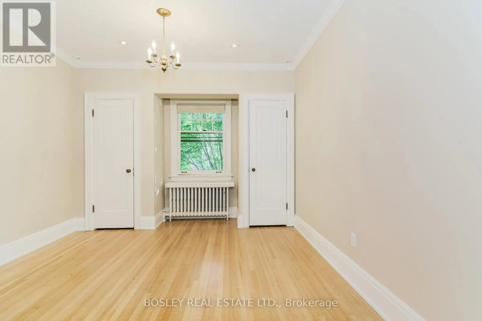 UPPER - 20 COULSON AVENUE