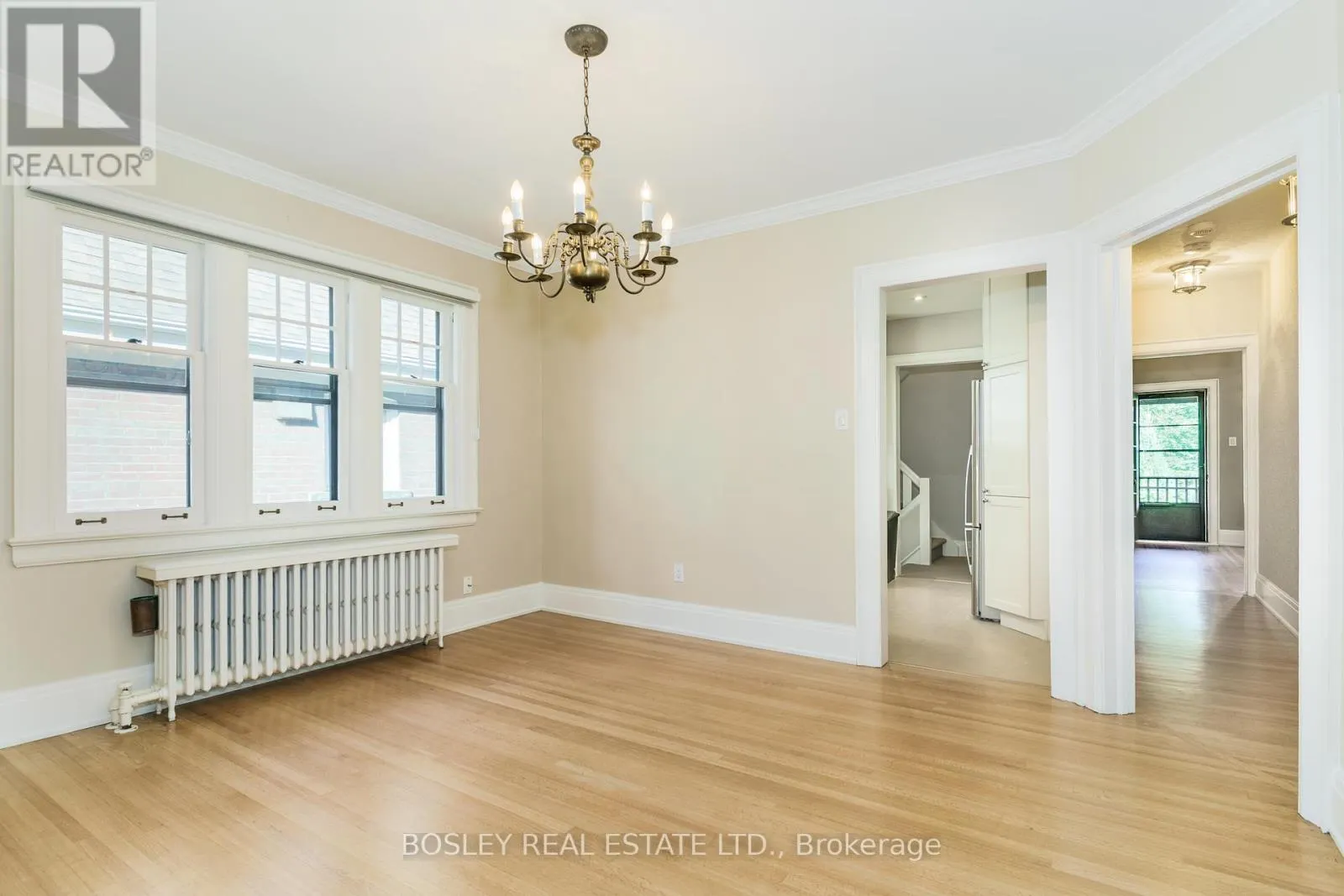 UPPER - 20 COULSON AVENUE