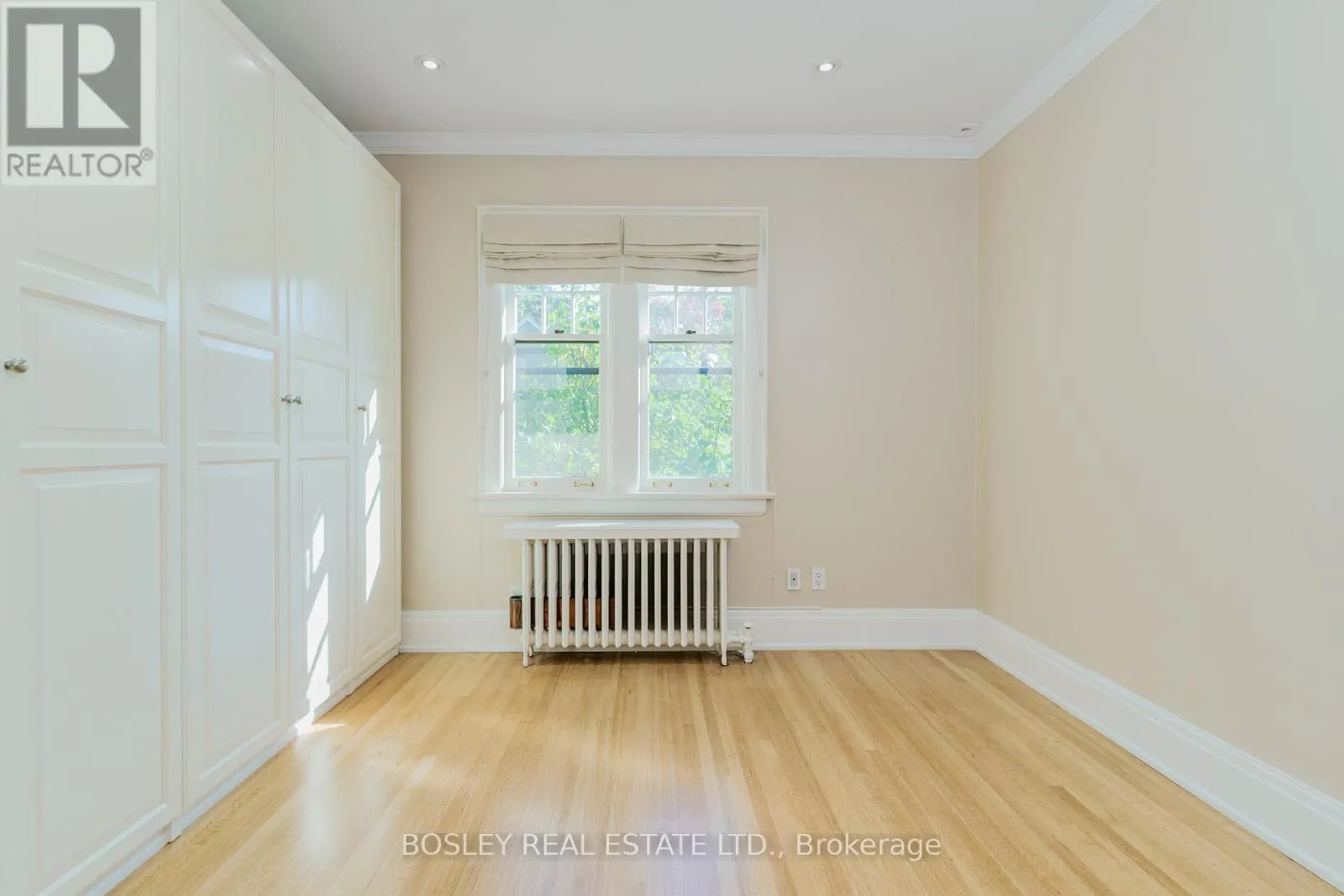 UPPER - 20 COULSON AVENUE