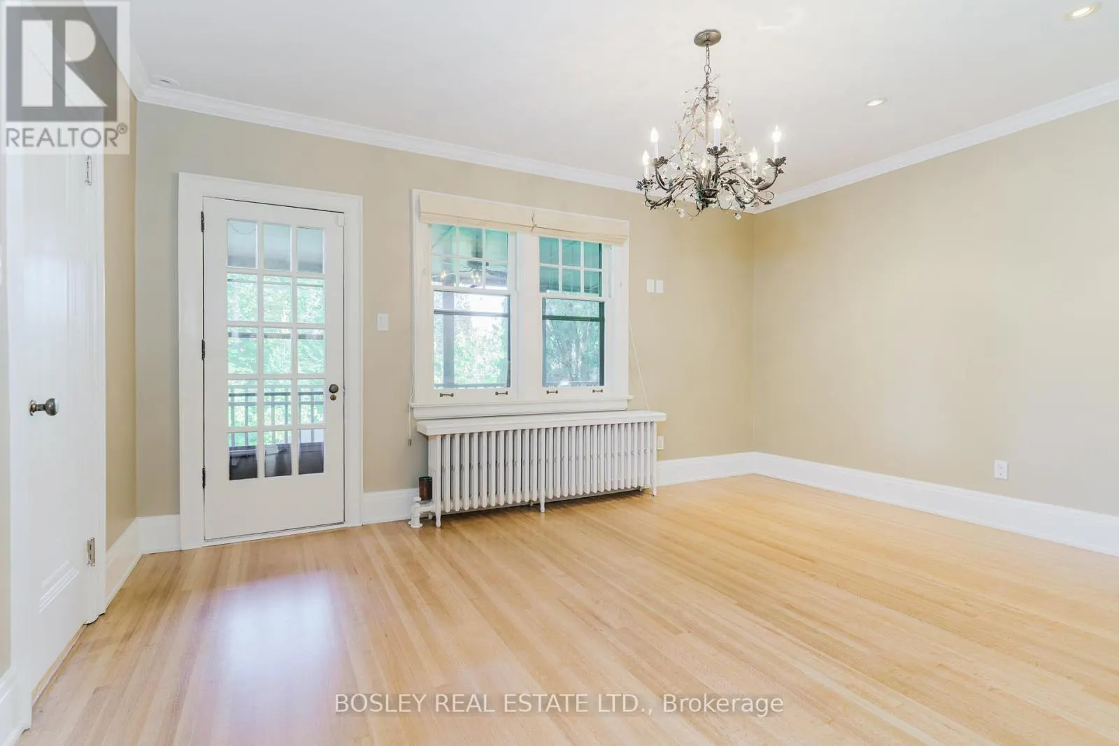 UPPER - 20 COULSON AVENUE