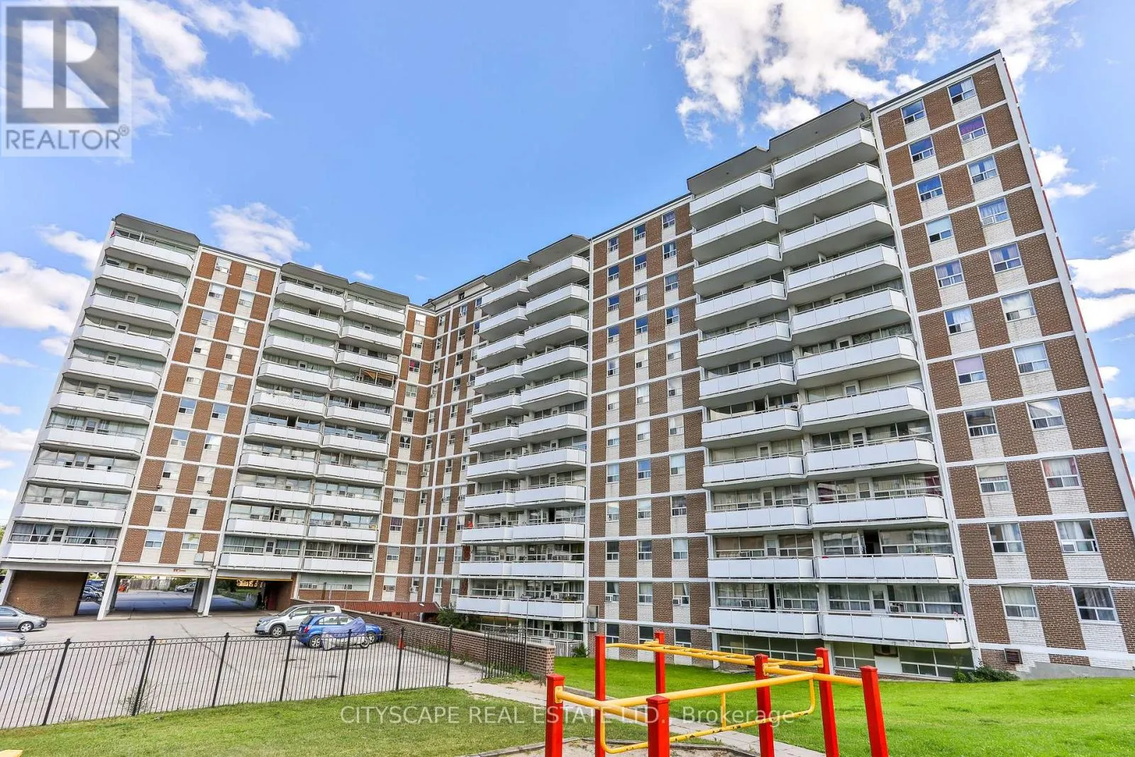 303 - 100 ROWENA DRIVE