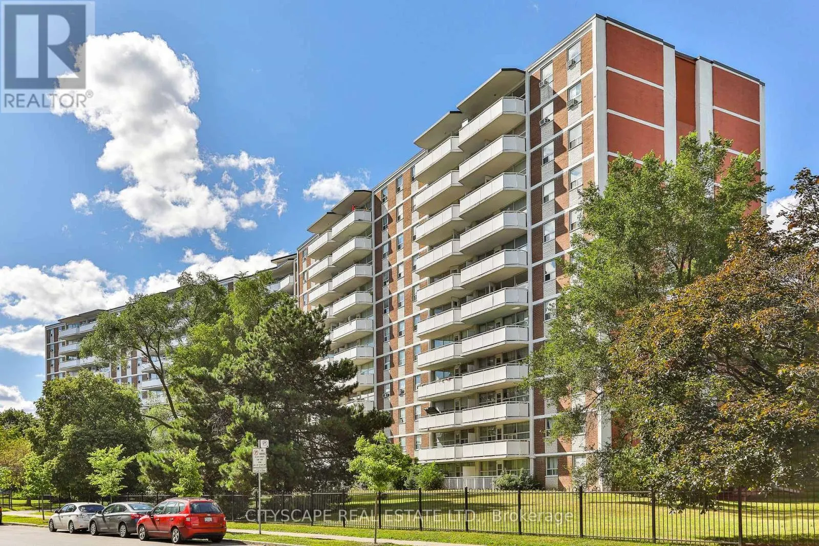 303 - 100 ROWENA DRIVE