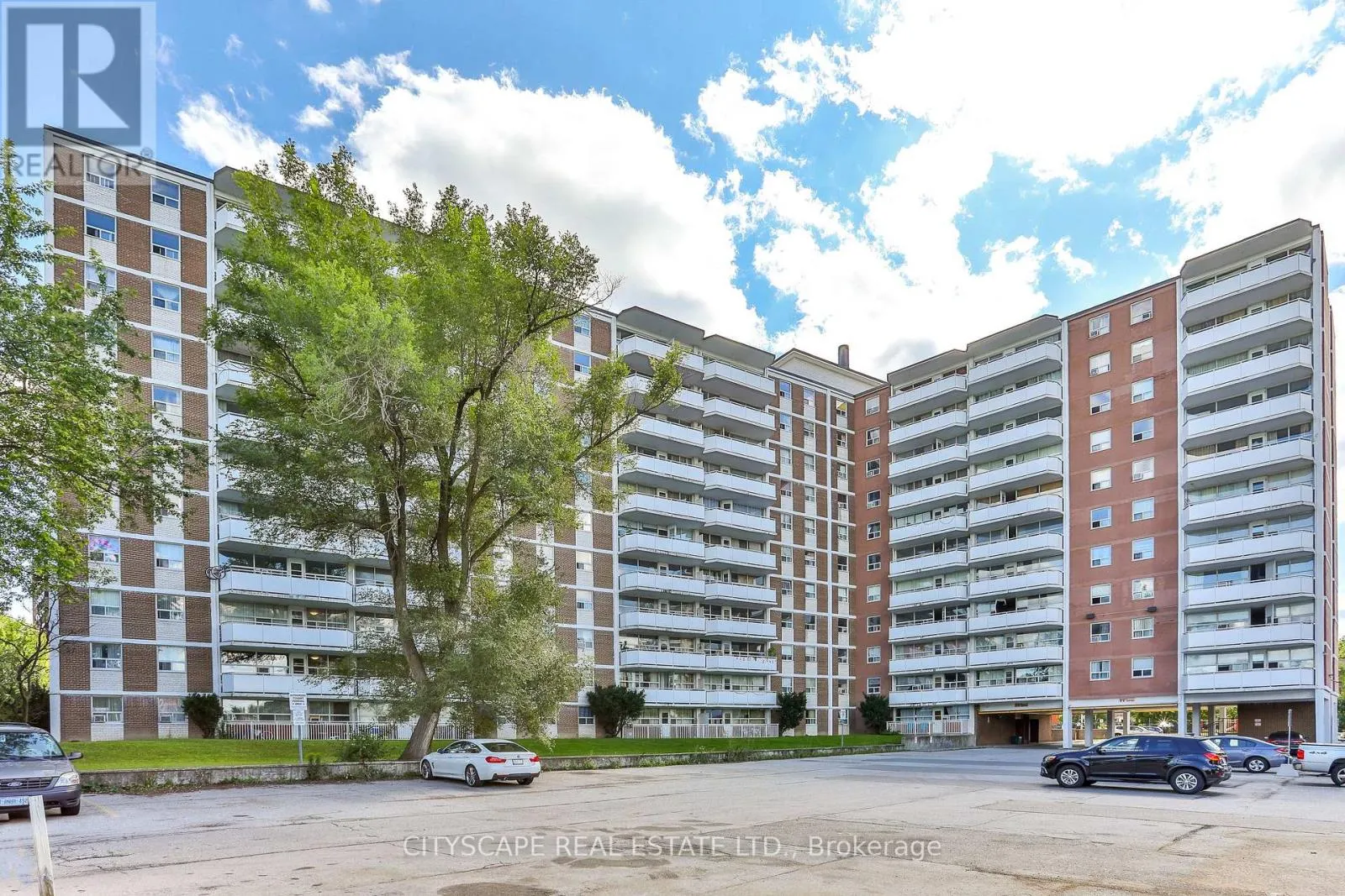 303 - 100 ROWENA DRIVE