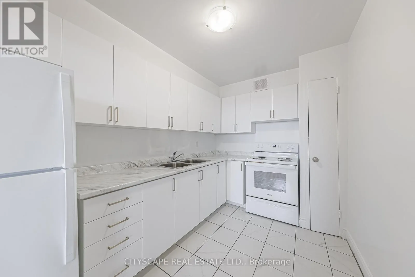 303 - 100 ROWENA DRIVE