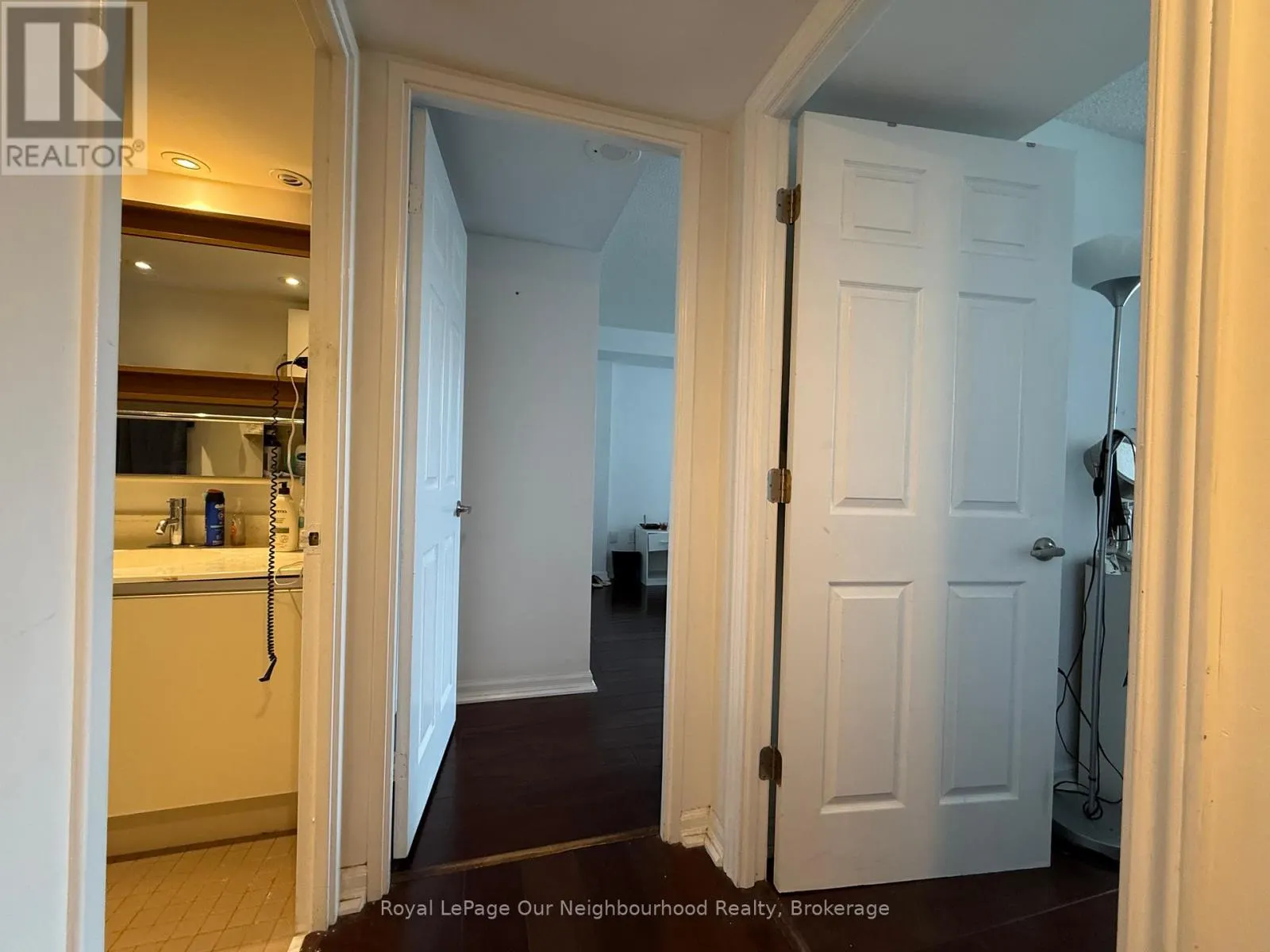 PH13 - 701 KING STREET W, #PH13